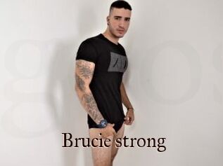 Brucie_strong