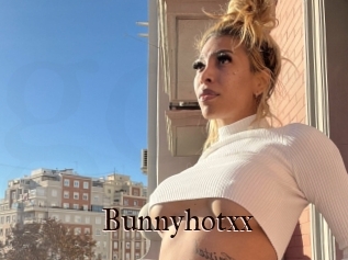 Bunnyhotxx