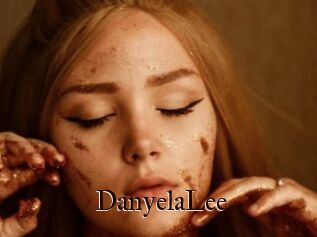 DanyelaLee