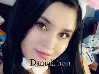 Daniela_hon