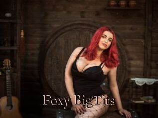Foxy_BigTits_