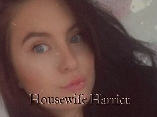 Housewife_Harriet