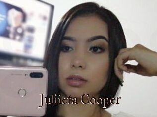 Juliieta_Cooper