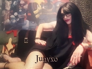 Junyxo