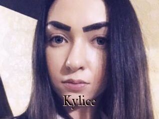 Kyliee_