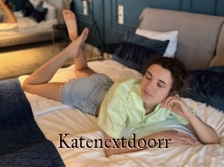 Katenextdoorr