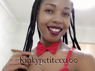 Kinkypetitexx100