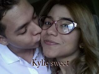 Kylie_sweet