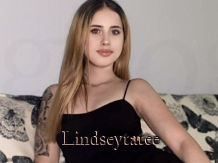 Lindseytatee