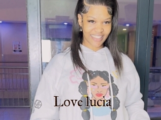 Love_lucia