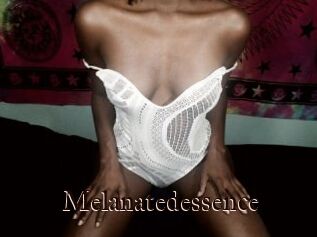 Melanatedessence