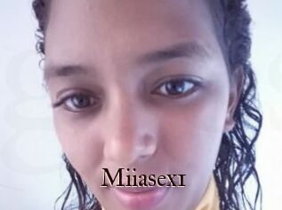 Miiasex1