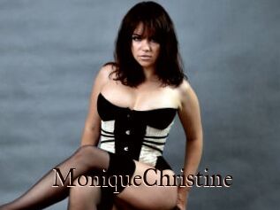 MoniqueChristine