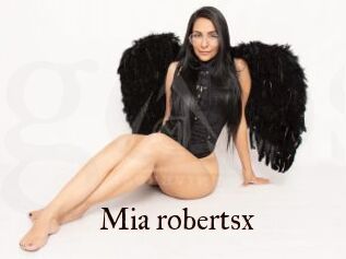 Mia_robertsx