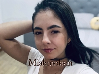 Miabrooksm