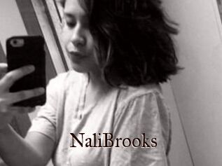 Nali_Brooks