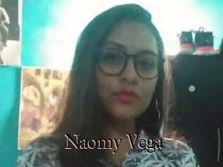 Naomy_Vega