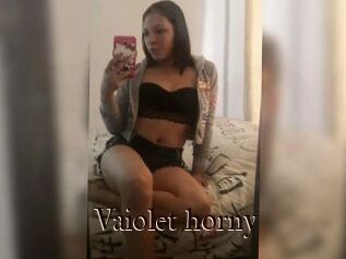 Vaiolet_horny