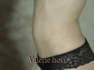 Valerie_hott